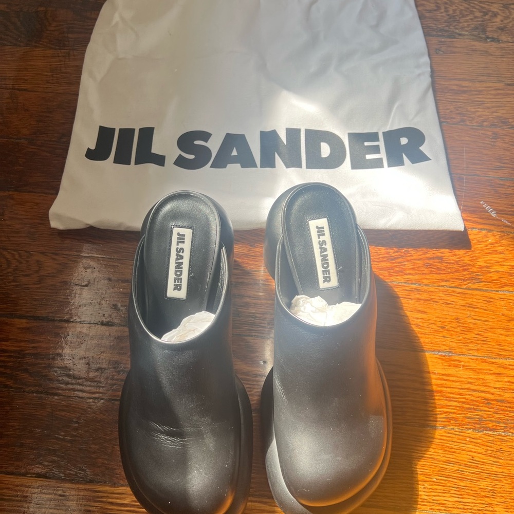 Jil Sander Black Leather Block Mules 37